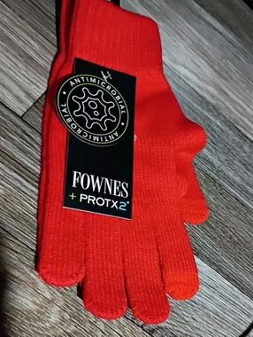 FOWNES Red Antimicrobial Knit Gloves for Women